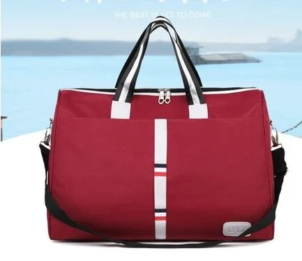 Spacious Weekend & Overnight Travel Bag in Kenya with shoulder strap and spacious storage